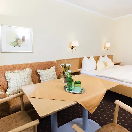 Glaser 3* Bad Fussing